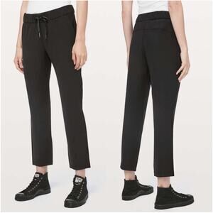 Lululemon Pants Womens 6 Black On the Fly Woven Athleisure Casual Work Travel